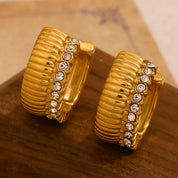 E.B.belle-pendientes de aro chapados en oro de 18k para mujer y niña, aretes de aro con borde de diamantes de imitación de lujo, diseño en espiral, joyería para fiesta y boda