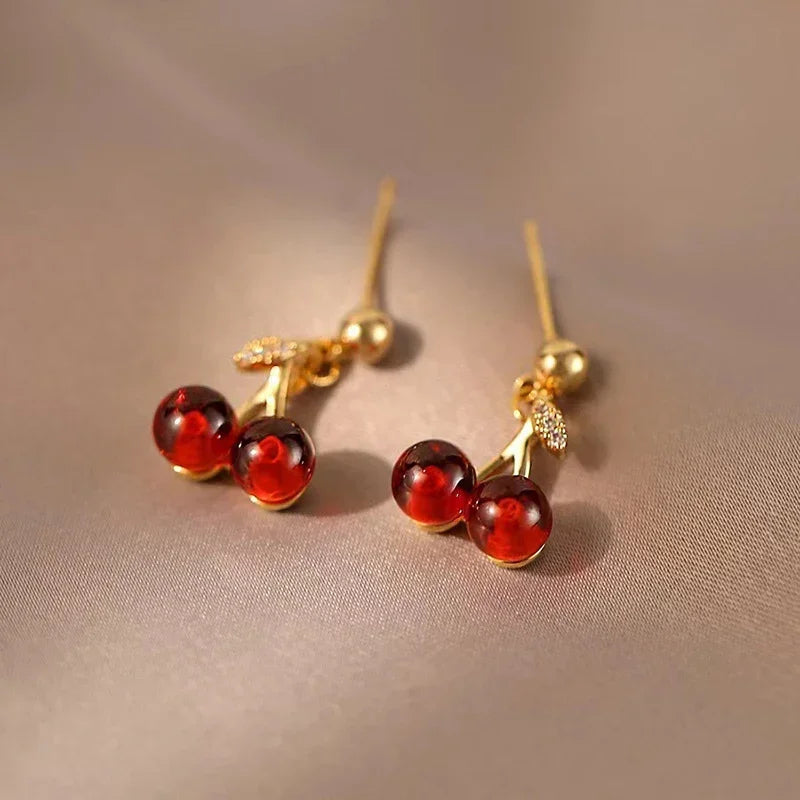 Collar con colgante de Color dorado y cereza roja vino, pendientes para mujer, collar de moda con personalidad, joyería de boda, regalos de cumpleaños